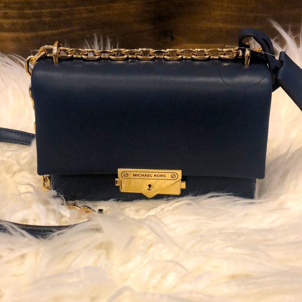 ♠️💙NWT MICHAEL KORS CROSSBODY💙♠️